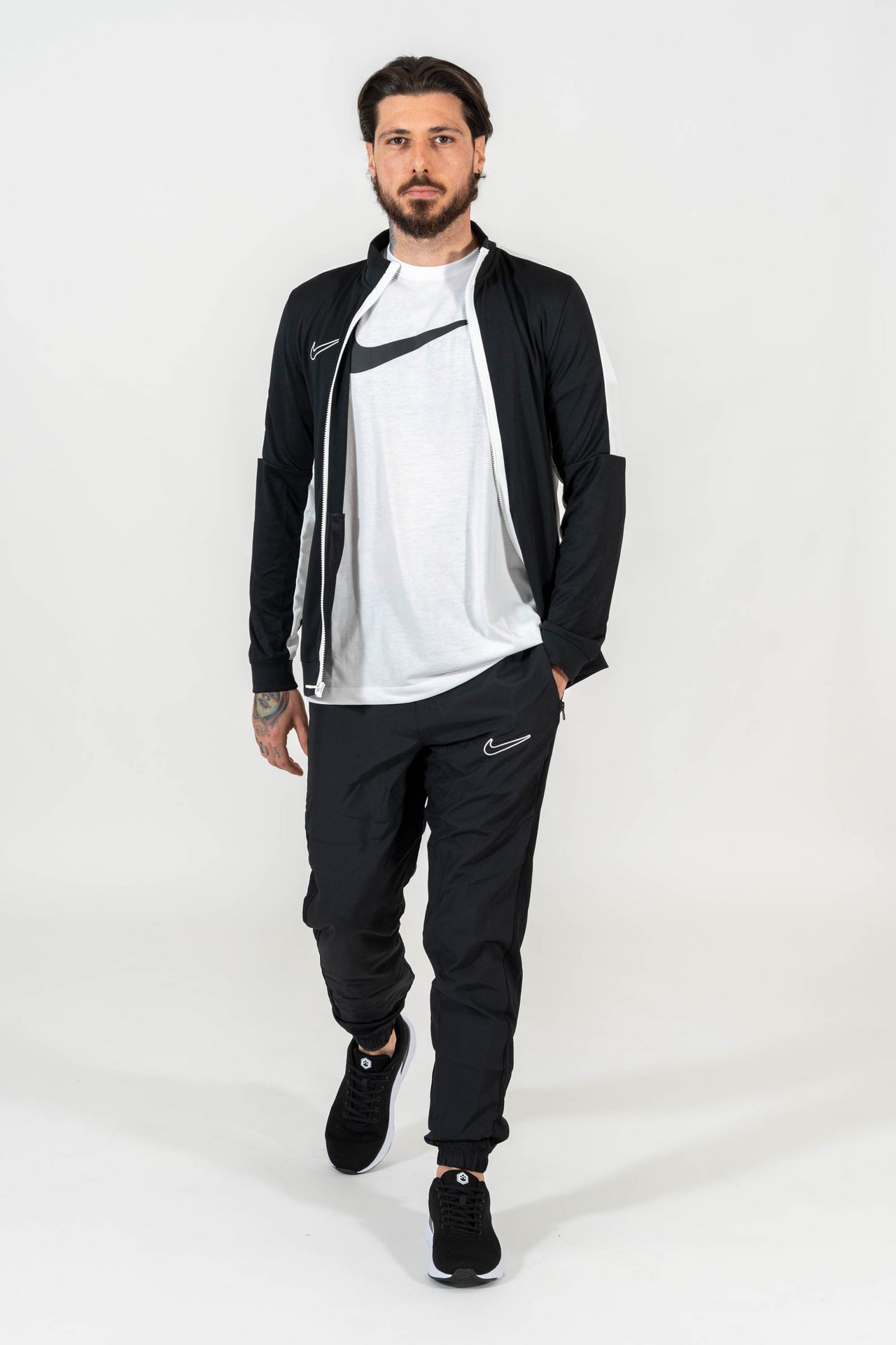 Uomo