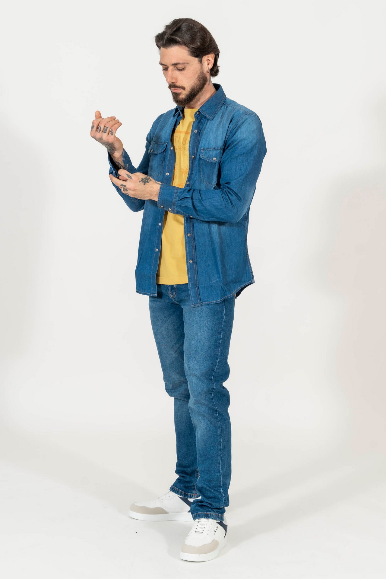 Uomo