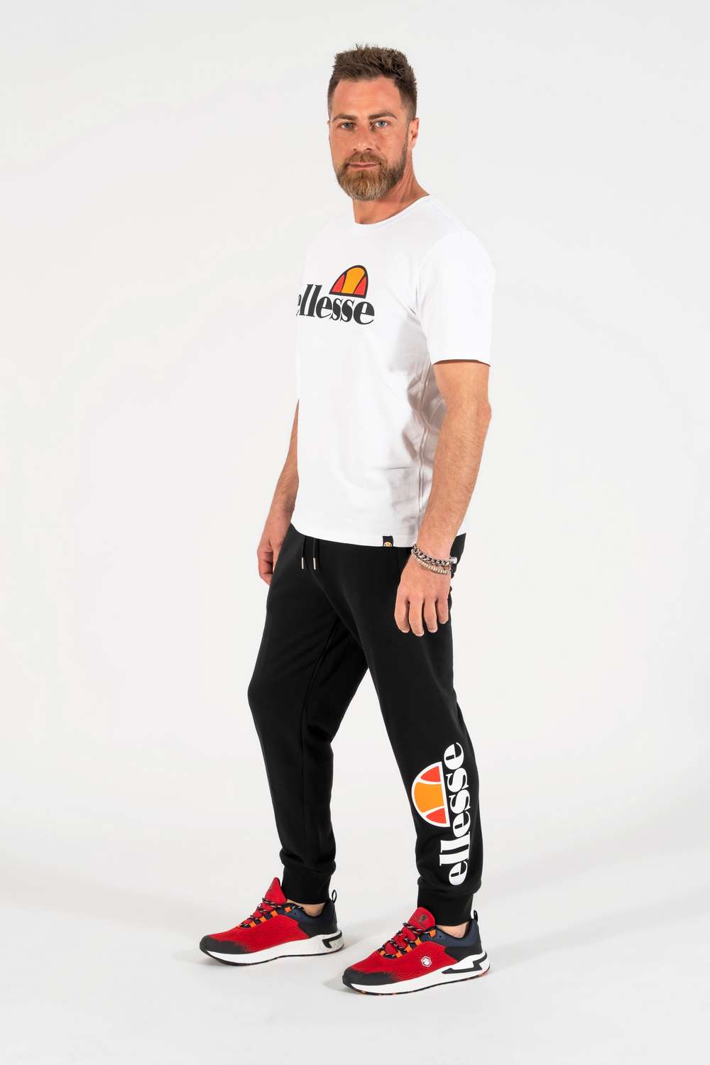 Uomo